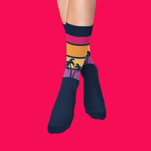 Load image into Gallery viewer, Women’s Socks with Retro Pattern Cotton Casual Socks Size 4 to 7