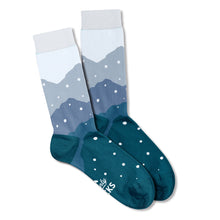 Load image into Gallery viewer, Men’s Socks with a Rocky Mountain Pattern Cotton Casual Socks Size 6 to 11
